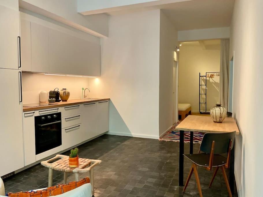 Apartament Studio Richard Antwerpia Zewnętrze zdjęcie