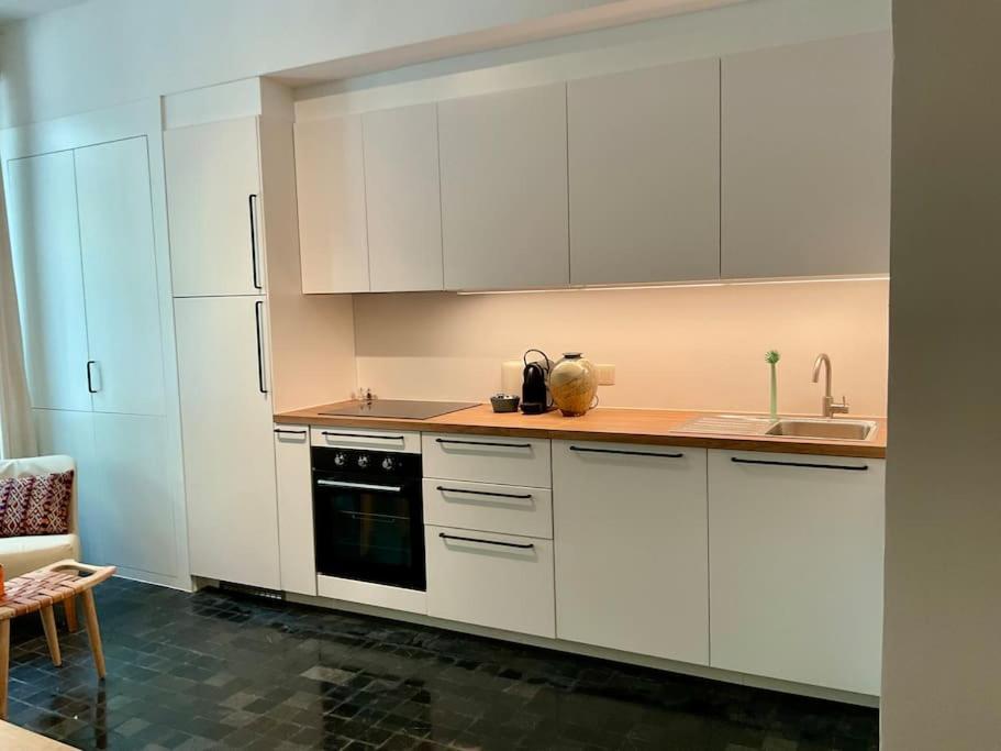 Apartament Studio Richard Antwerpia Zewnętrze zdjęcie